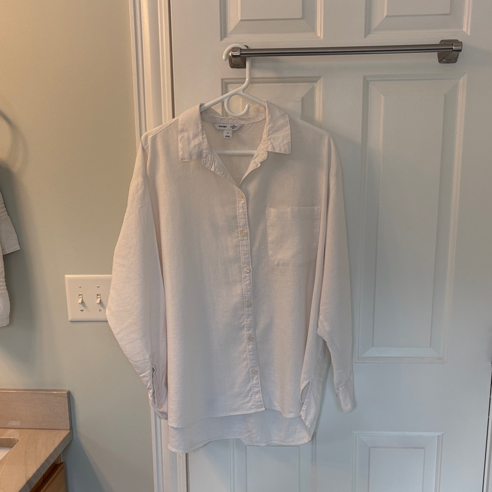 Old Navy Cream Boyfriend Shirt